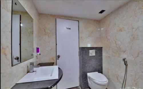 Hotel Puneet International
