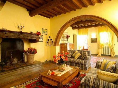 Castra Villa Sleeps 8 Pool Air Con Wifi