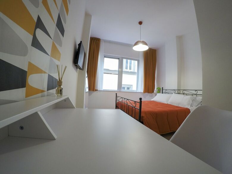 Hostal 1970 Rooms