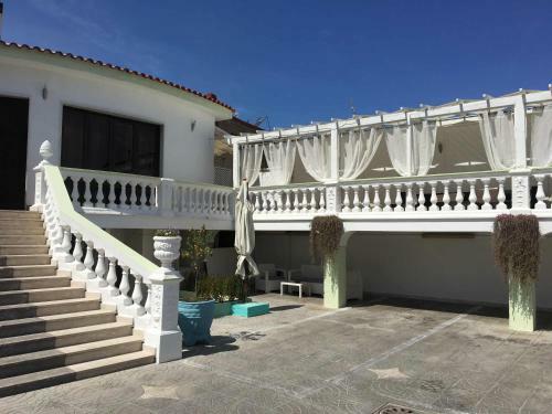 Hostal Residence R&b Tyrrhenum