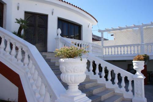 Hostal Residence R&b Tyrrhenum