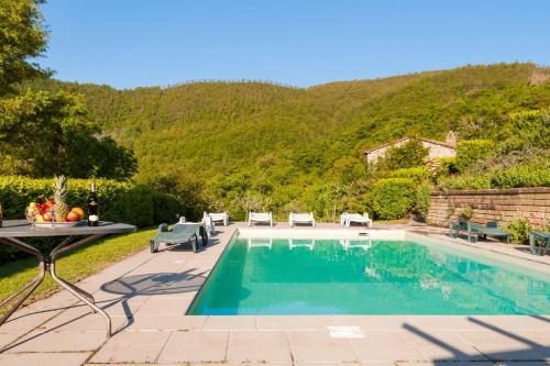 Pierle Villa Sleeps 9 Pool Wifi