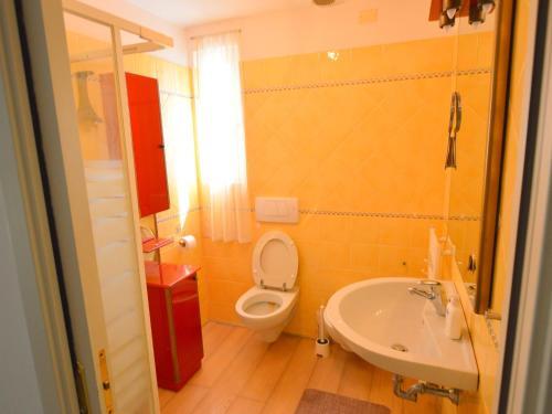 Beautiful Villa In Lucca With Swimming Pool