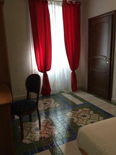 Bed & Breakfast Via Roma 205