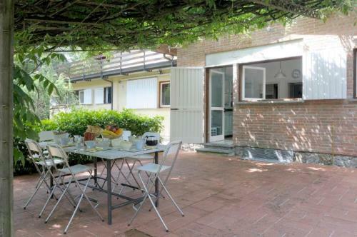 Marina Dei Ronchi Villa Sleeps 14 Pool Air Con Wifi