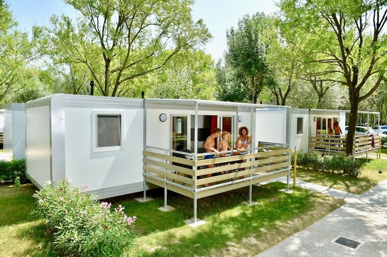 Isamar Holiday Village