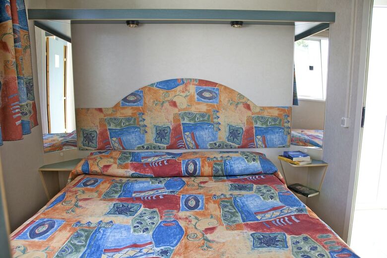 Isamar Holiday Village
