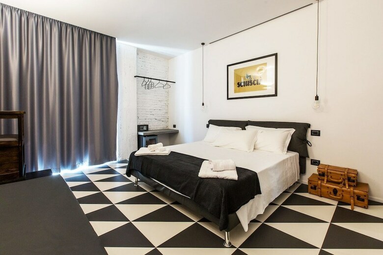 Hostal The Boutique Napoli Suite