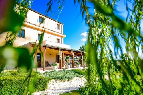 Hotel Arucim�li Rural Resort