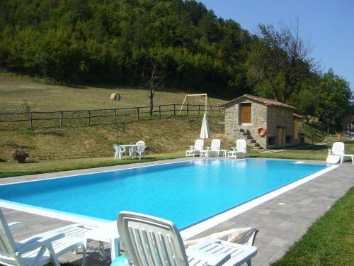 Marradi Apartment Sleeps 4 Pool Wifi