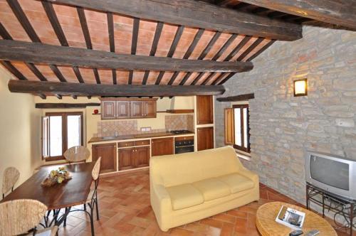 Marradi Apartment Sleeps 4 Pool Wifi