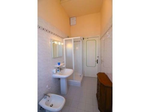 Monte San Savino Villa Sleeps 8 Pool Wifi