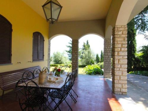 Monte San Savino Villa Sleeps 8 Pool Wifi