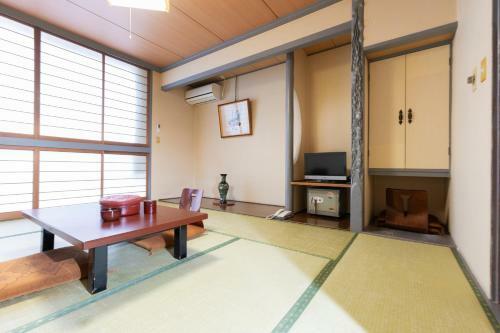Oyo Ryokan Sakadojo ???