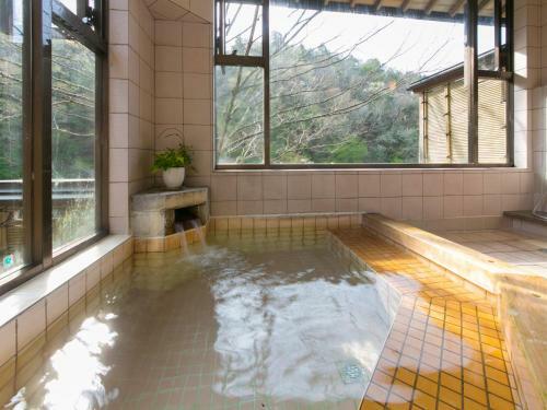 Ryori Ryokan Shikanoyu