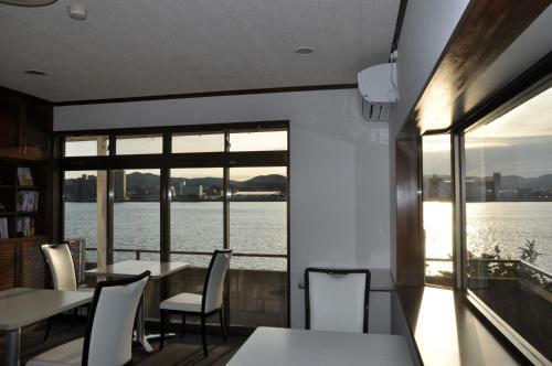 Riverside Hotel Karatsu Castle