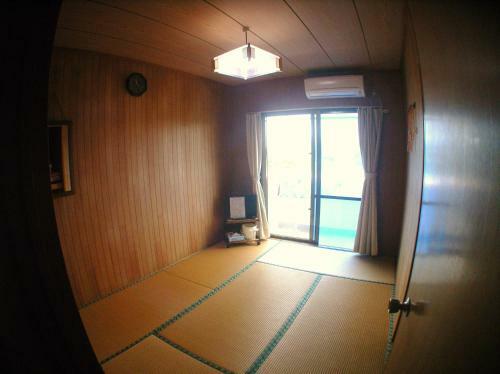 Hostal Minshuku Yadokari