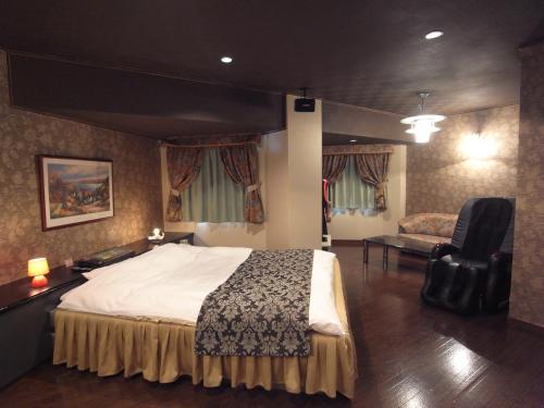 Hotel Stand Up Ff (Adult Only)
