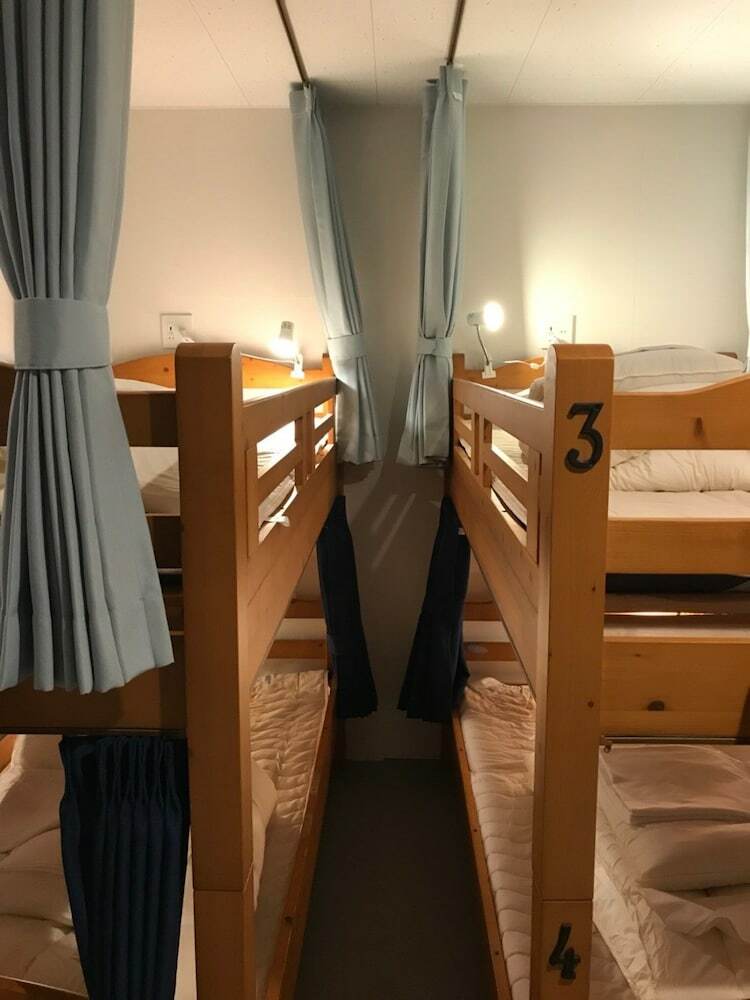 Hostal Guest House Proof Point