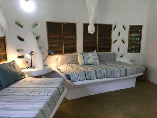 Hotel Wayando Beach Eco Lodge
