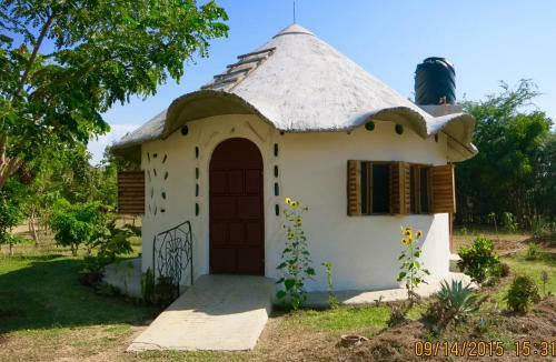 Hotel Wayando Beach Eco Lodge