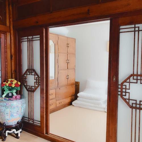 Hostal Hanok Guesthouse Suni
