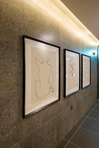 Brown-dot Hotel Guseo