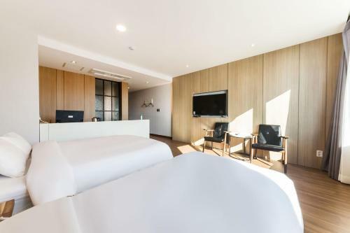Incheon Hotel Blue Marine