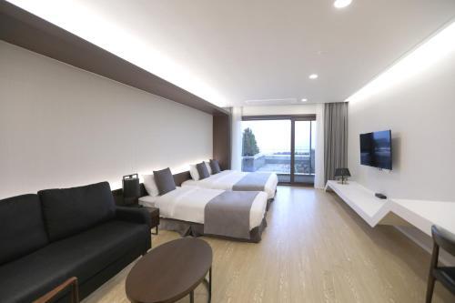 Hotel The Qube Resort Jeju