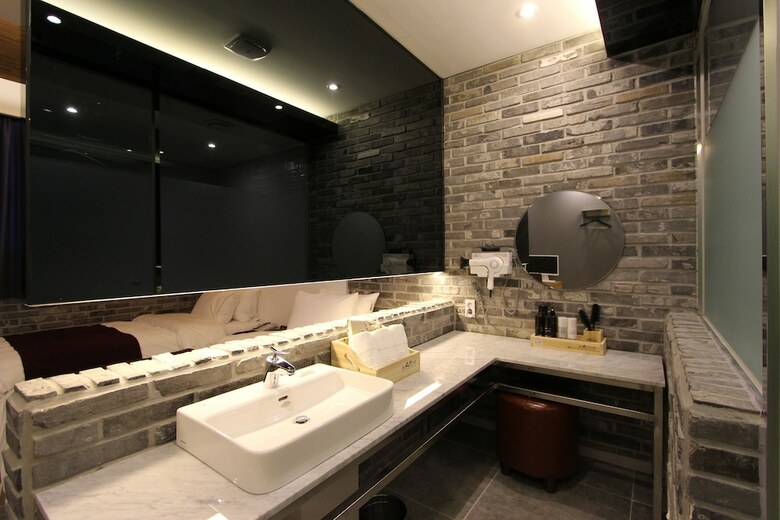 Instar Tourist Hotel