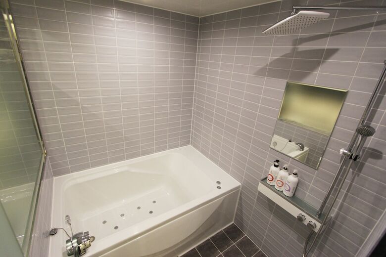 Instar Tourist Hotel