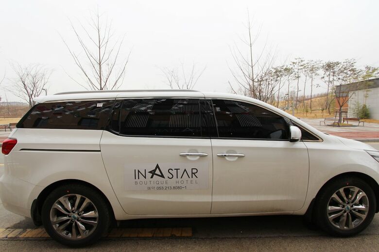 Instar Tourist Hotel