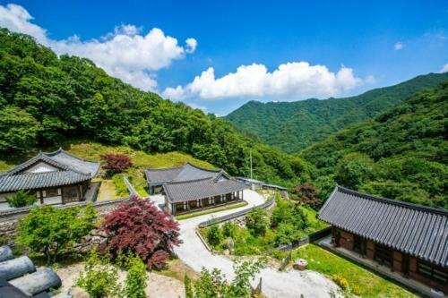 Albergue Muju In Guesthouse
