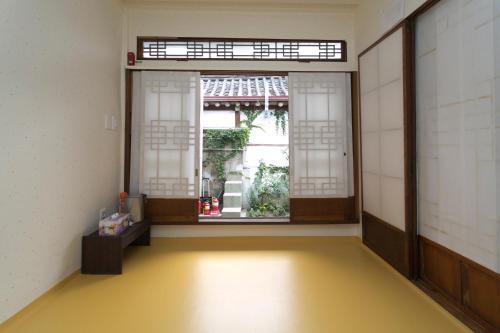 Hostal Nuri Hanok Guesthouse