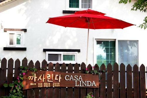 Casa Linda Guesthouse