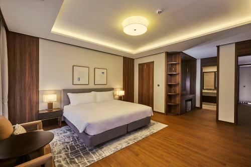 Camphortree Hotel And Resort