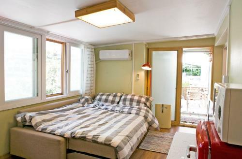 Bj- 7 Free Services With Cozy Home