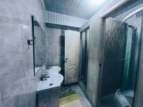 Apartments Pobedy Ayazhan