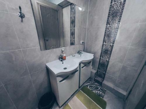 Apartments Pobedy Ayazhan