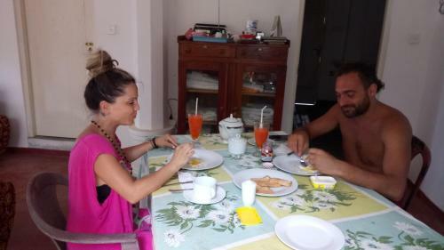 Green Villa Beach And Juice Bar