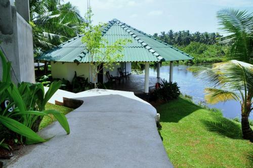 Bed & Breakfast Jungle Heart Cabanas