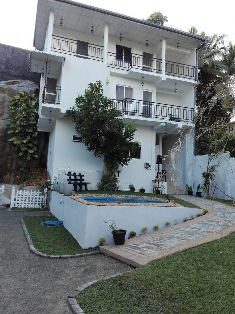 Hotel Elliot Nature Resort