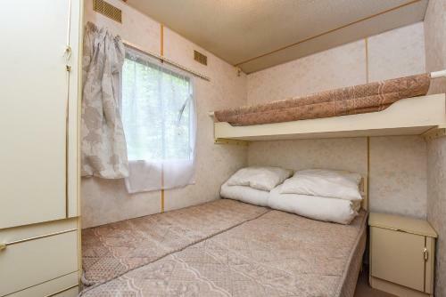 Hostal Camping Mindunai