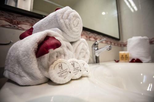 Hotel H�tel Les Ambassadeurs