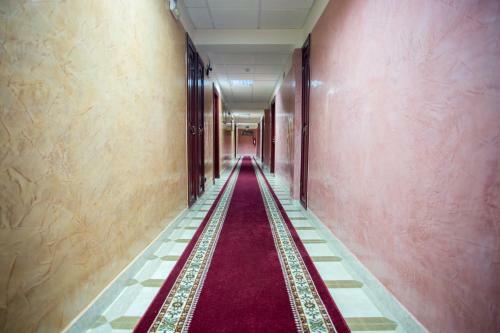Hotel H�tel Les Ambassadeurs