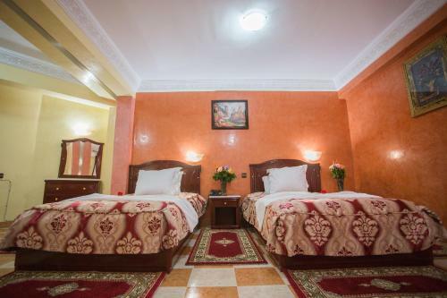 Hotel H�tel Les Ambassadeurs