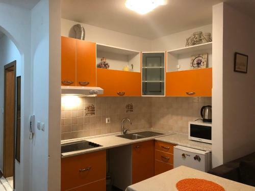 Apartment Mira