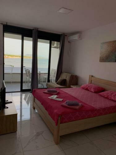 Sea Star Apartments