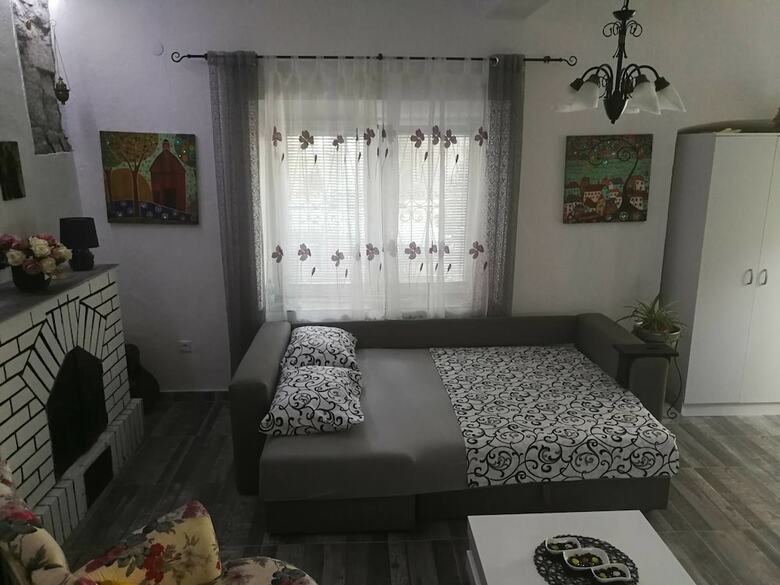 Apartamento Old House Morinj-tara