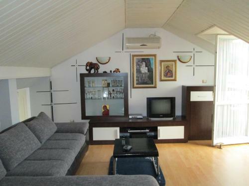 Hostal Smjestaj ?cubrilo"